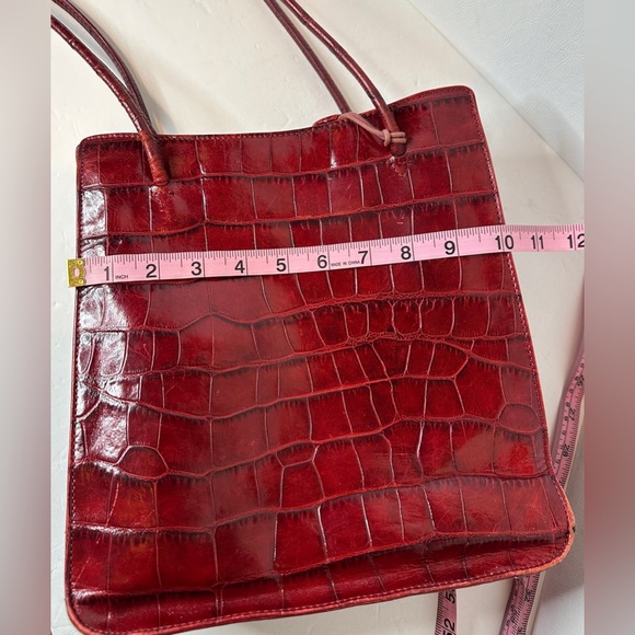 MONSAC Red Crocodile-Embossed Leather Tote Bag Purse W/ Double Handles - Picture 7 of 9